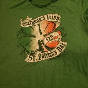 St.Patricks day shirt XL